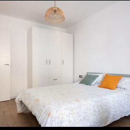 2 Habitaciones Hospitalet Оспиталет-де-Льобрегат Экстерьер фото